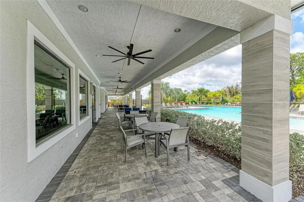 16314 Pine Mist Drive Bradenton FL 34211