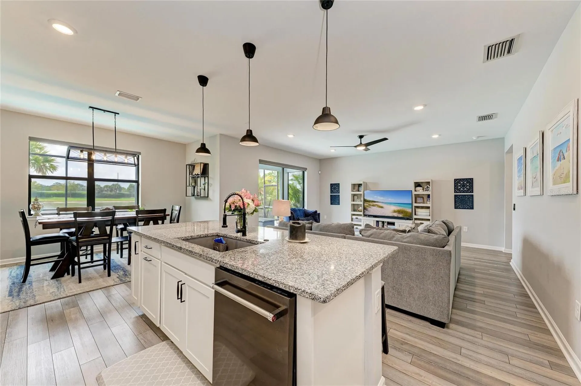 16314 Pine Mist Drive Bradenton FL 34211