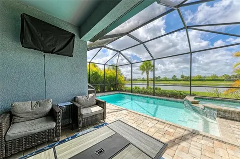 16314 Pine Mist Drive Bradenton FL 34211