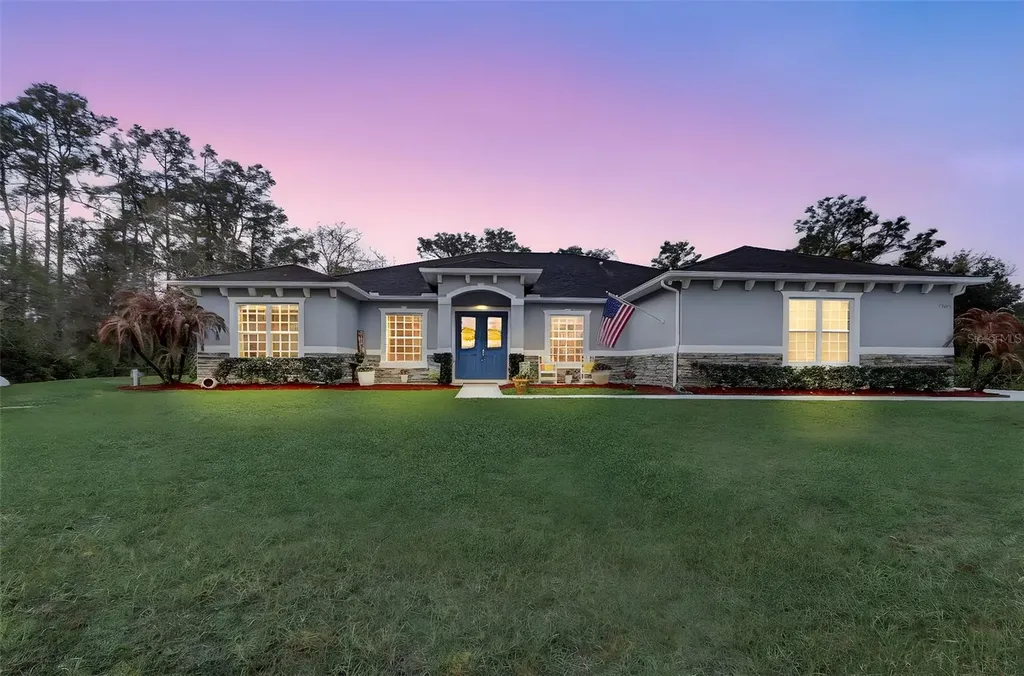 19436 Seaview Street Orlando FL 32833