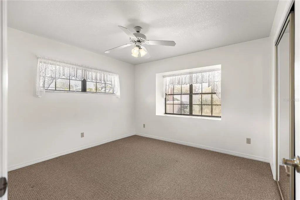 2220 SE 51st Avenue Ocala FL 34480