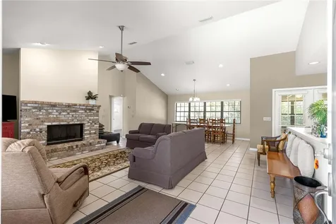 2220 SE 51st Avenue Ocala FL 34480