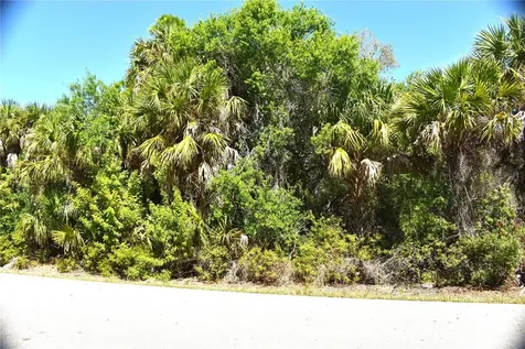 13358 Drummond Avenue Port Charlotte FL 33953
