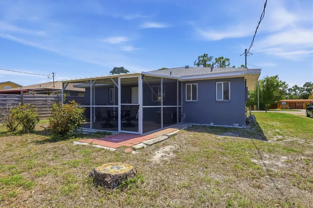 564 Leach Street Englewood FL 34223