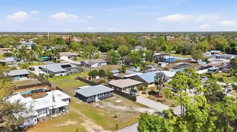 564 Leach Street Englewood FL 34223