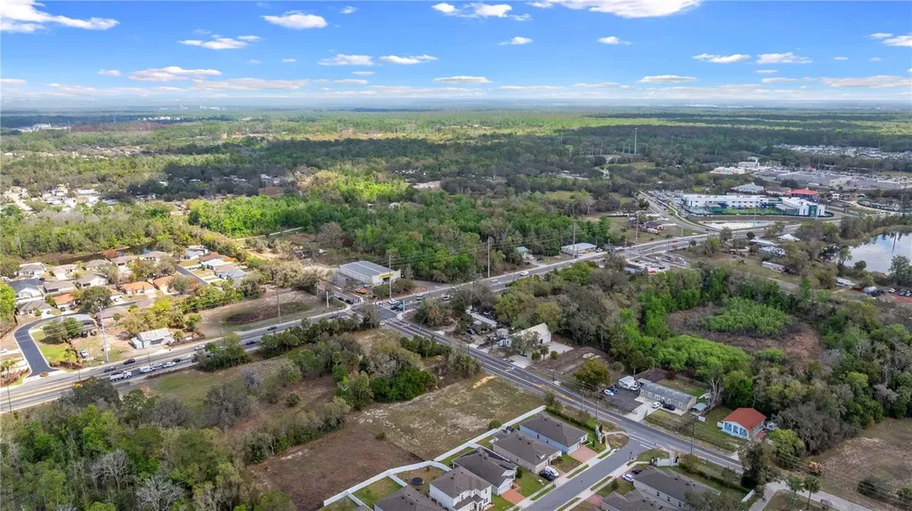 6211 County Road 547 N Davenport FL 33837