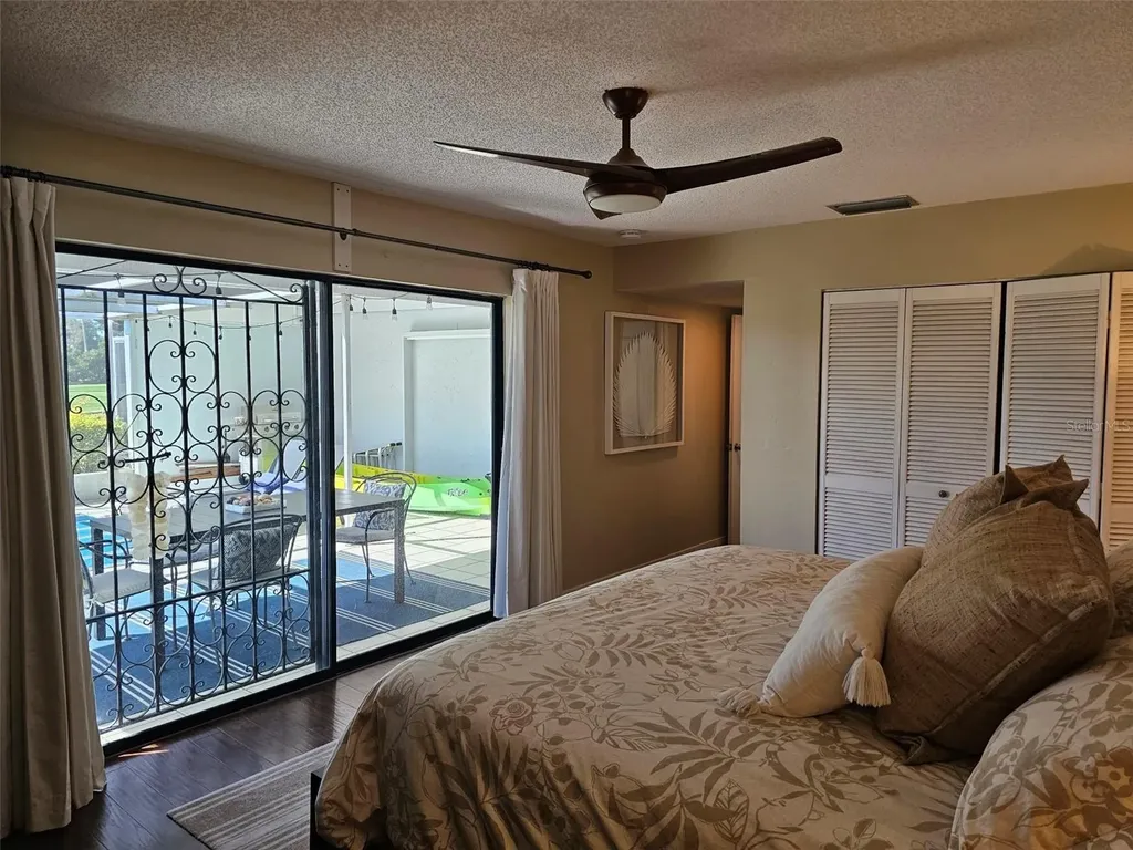 6147 43rd Street W Bradenton FL 34210
