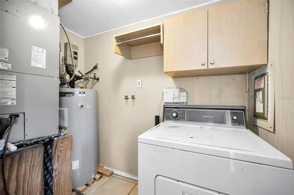 504 Belmont Street Safety Harbor FL 34695