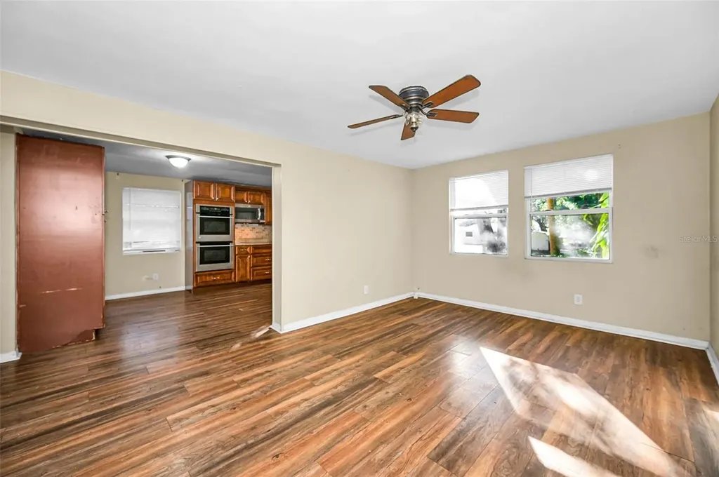 504 Belmont Street Safety Harbor FL 34695