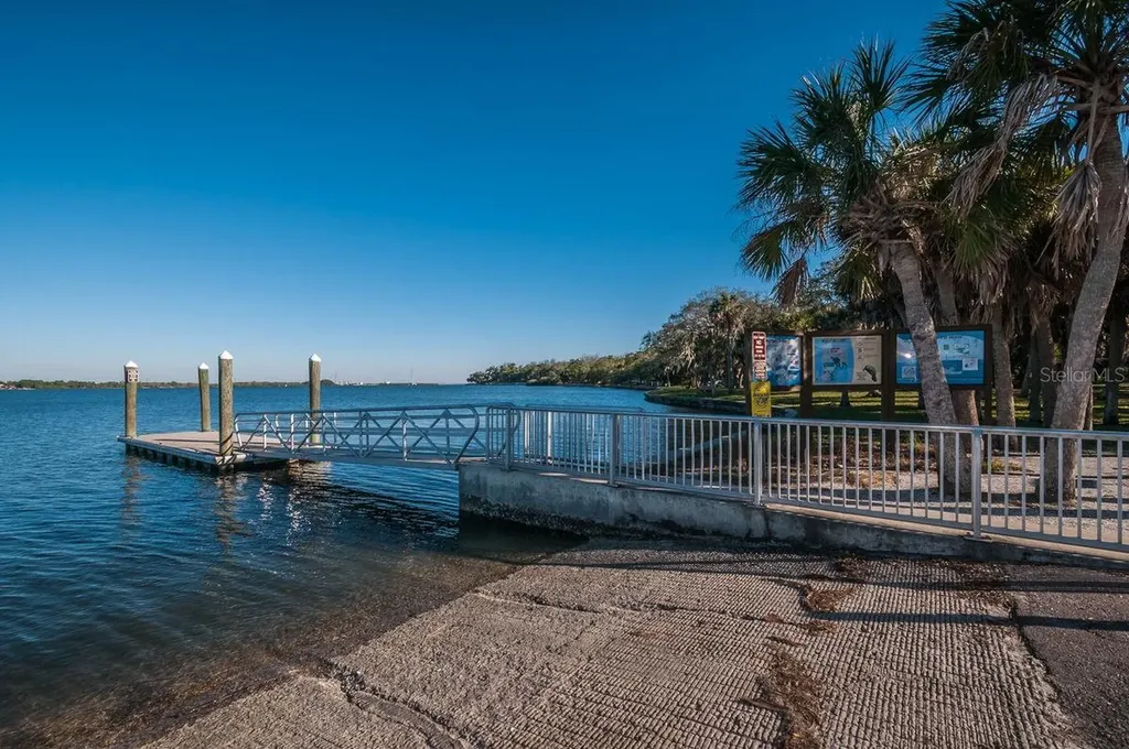 504 Belmont Street Safety Harbor FL 34695