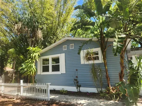 504 Belmont Street Safety Harbor FL 34695