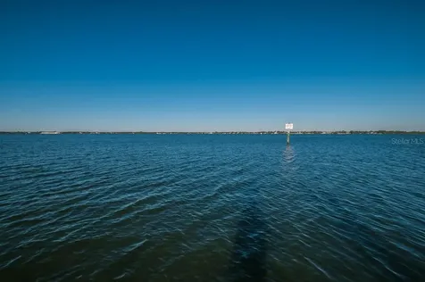 504 Belmont Street Safety Harbor FL 34695