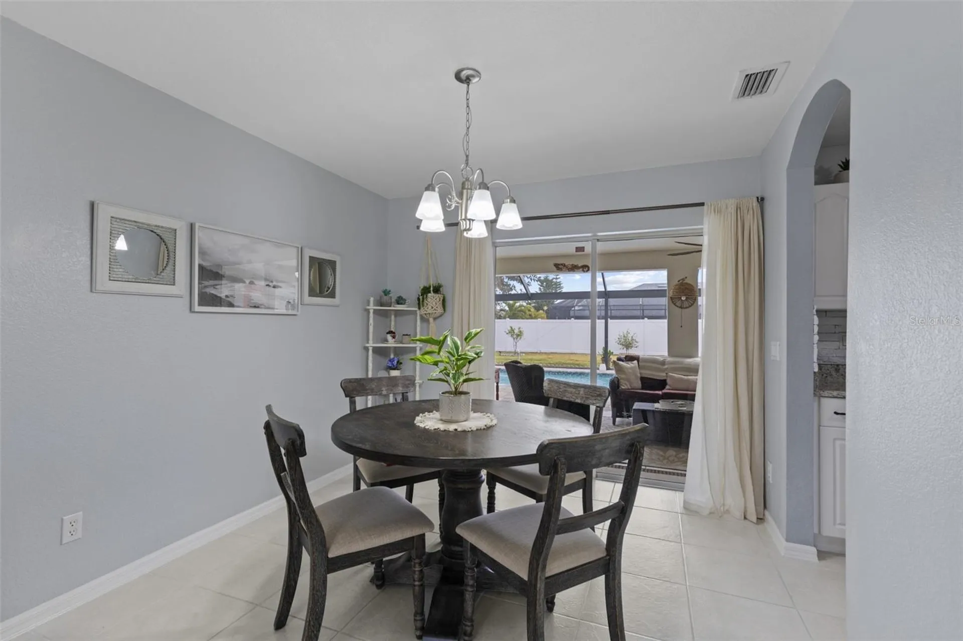 303 NE 13th Avenue Cape Coral FL 33909