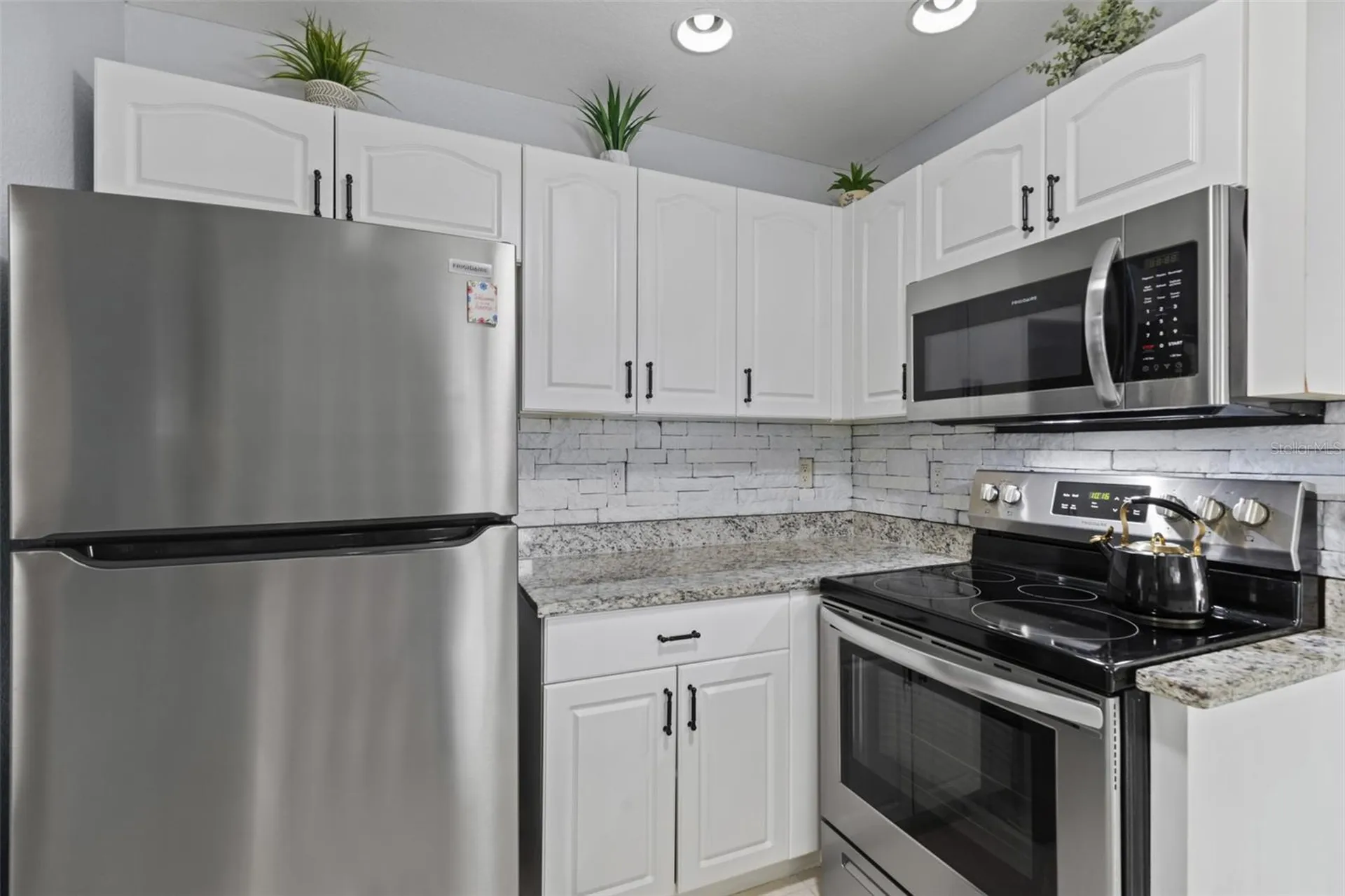303 NE 13th Avenue Cape Coral FL 33909