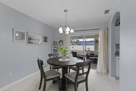303 NE 13th Avenue Cape Coral FL 33909