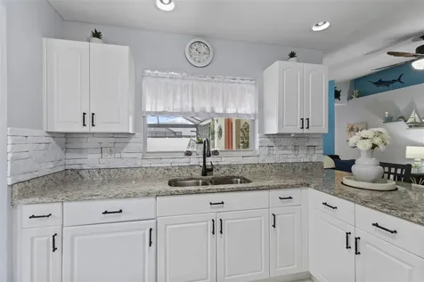 303 NE 13th Avenue Cape Coral FL 33909
