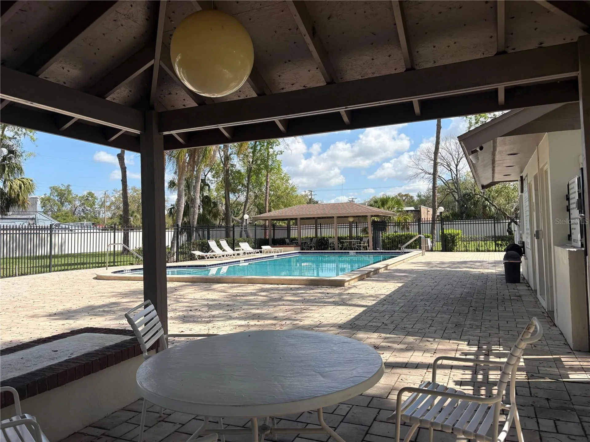 811 Oak Park Place Brandon FL 33511