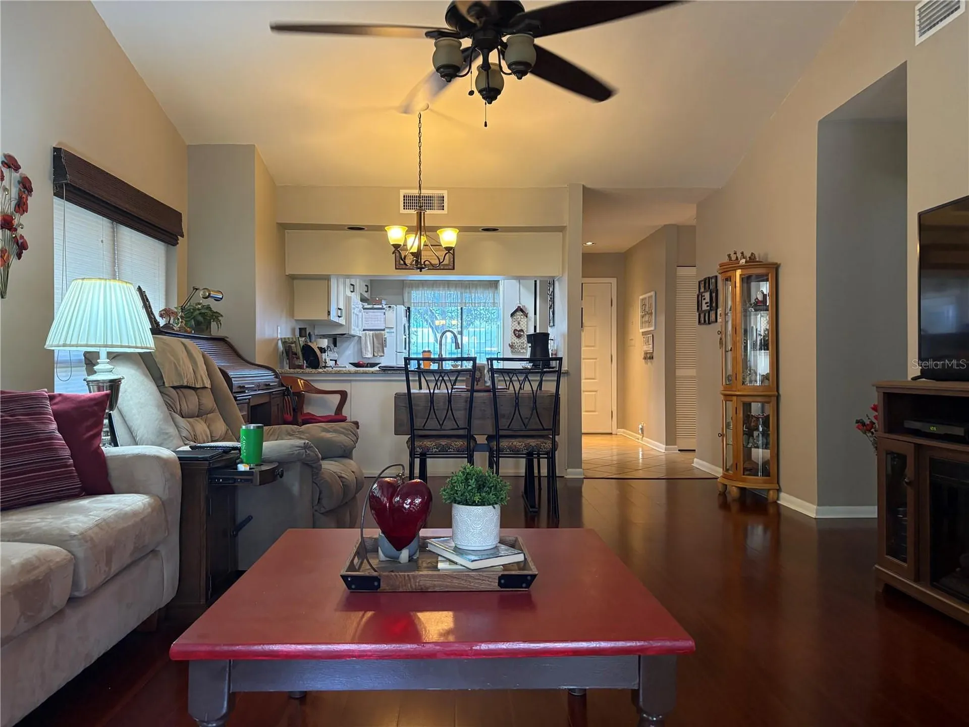 811 Oak Park Place Brandon FL 33511