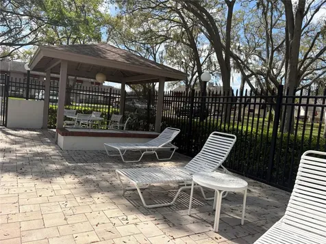 811 Oak Park Place Brandon FL 33511