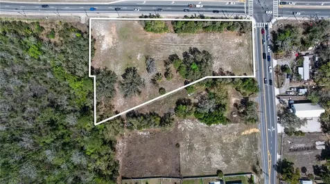 711 Ronald Reagan Parkway Davenport FL 33837