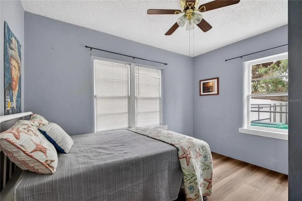 521 Michigan Street Mount Dora FL 32757