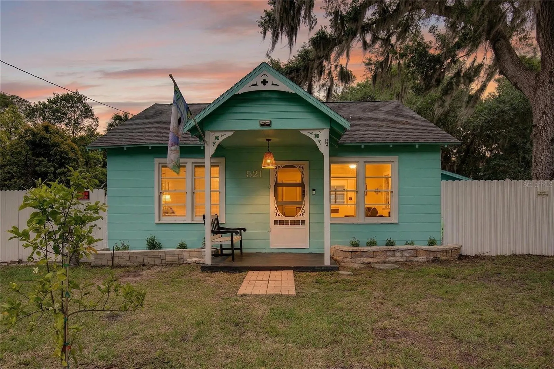 521 Michigan Street Mount Dora FL 32757
