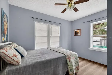 521 Michigan Street Mount Dora FL 32757