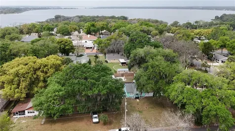521 Michigan Street Mount Dora FL 32757