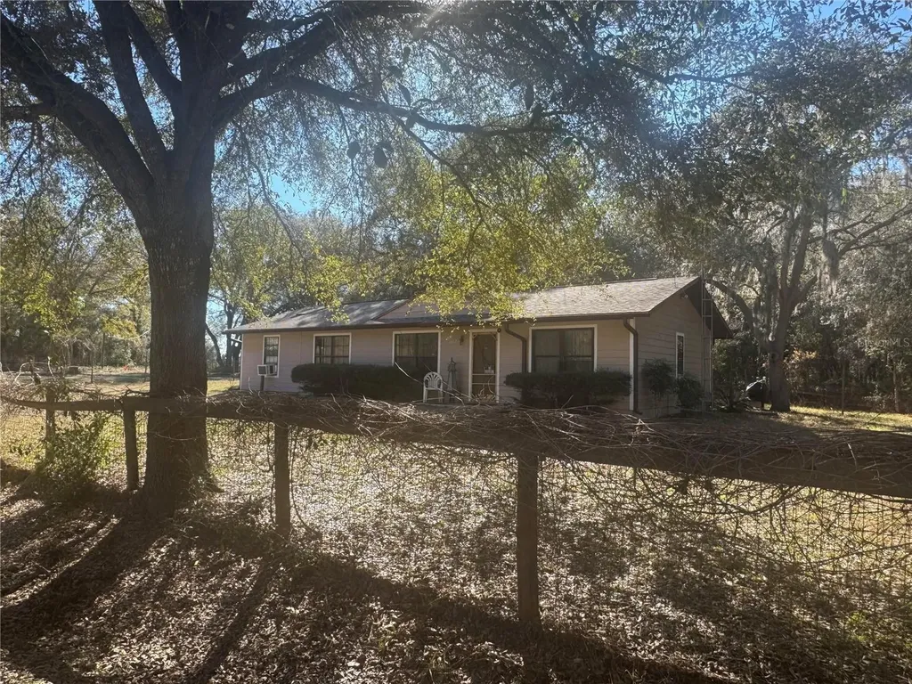 10962 SW 112th Avenue Dunnellon FL 34432