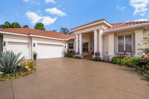 7302 Eaton Court University Park FL 34201