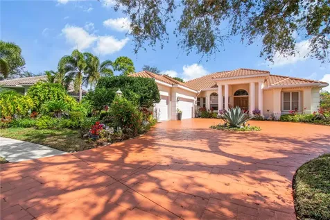 7302 Eaton Court University Park FL 34201