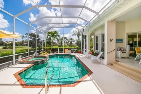 7302 Eaton Court University Park FL 34201