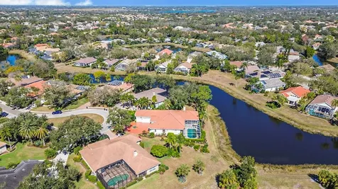 7302 Eaton Court University Park FL 34201