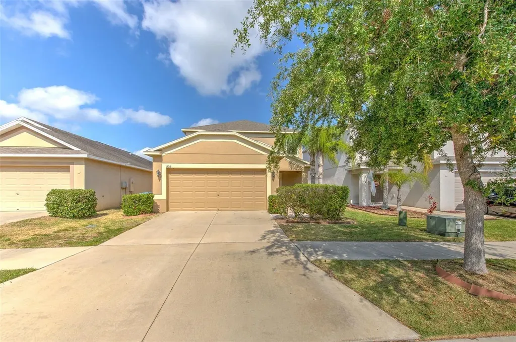 1402 Trailwater Street Ruskin FL 33570