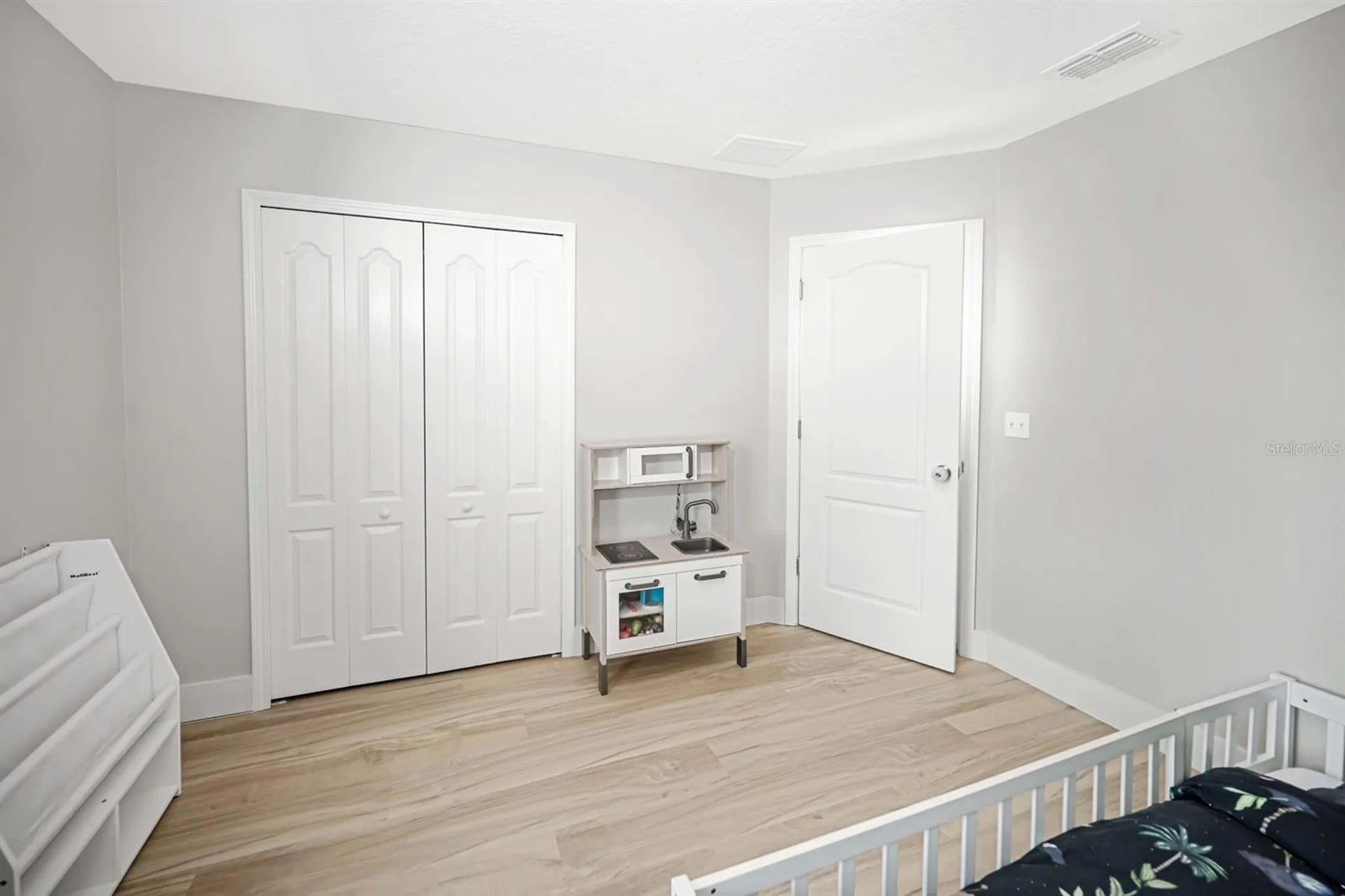 1402 Trailwater Street Ruskin FL 33570