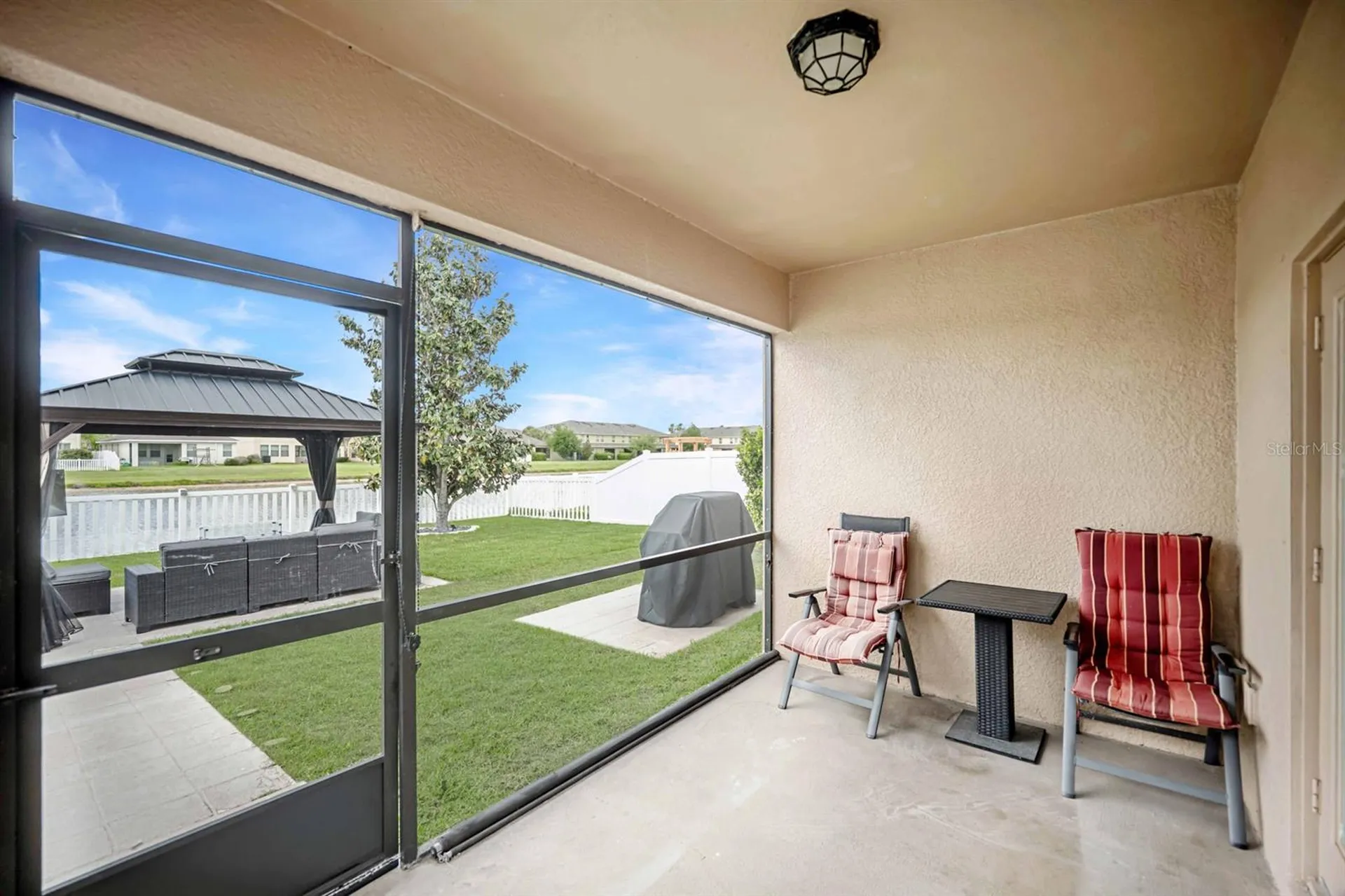 1402 Trailwater Street Ruskin FL 33570