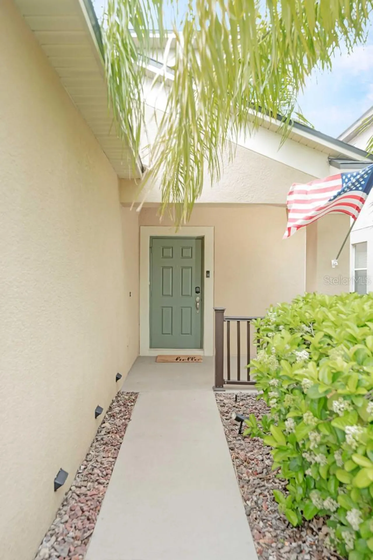 1402 Trailwater Street Ruskin FL 33570