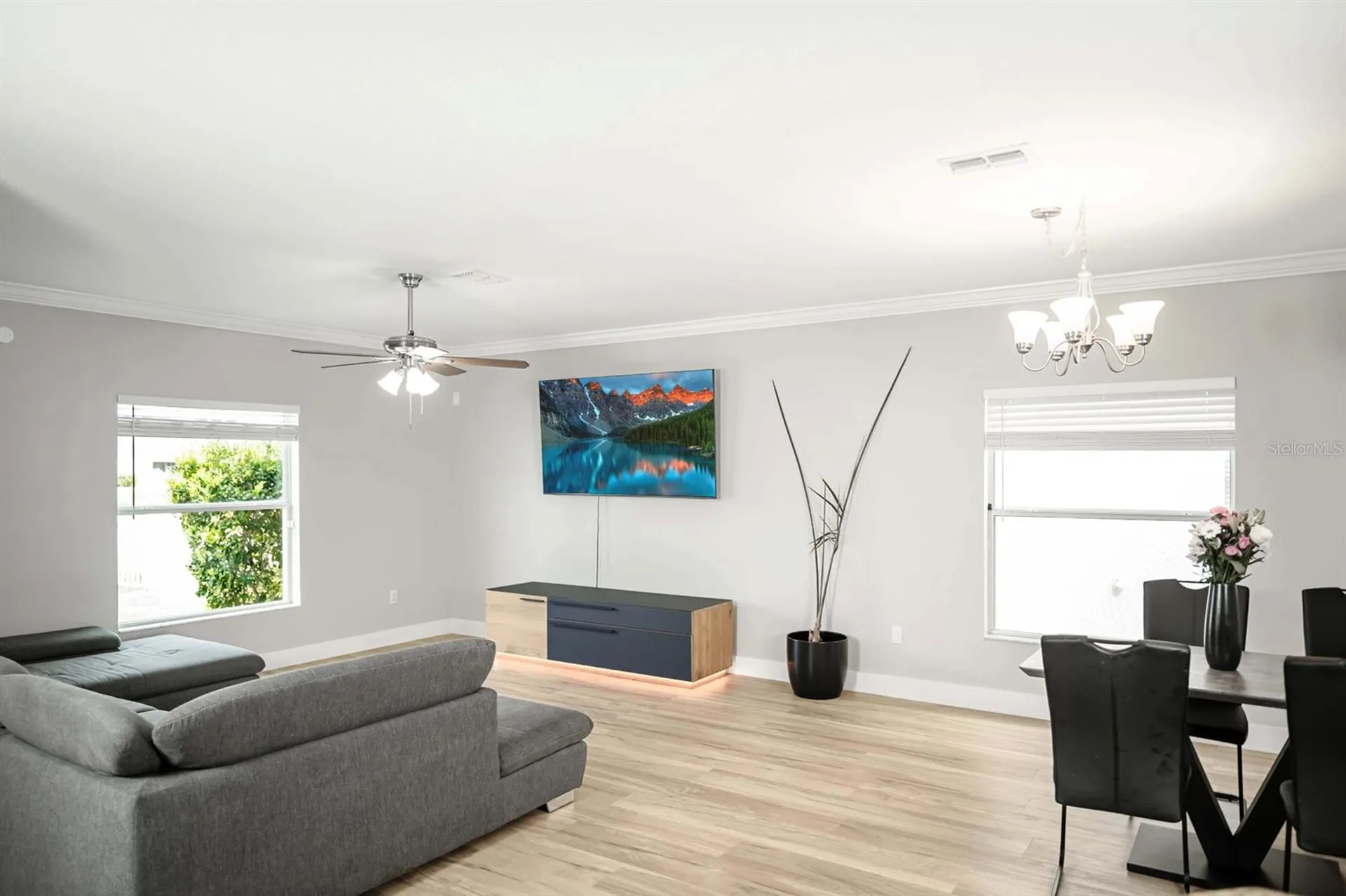 1402 Trailwater Street Ruskin FL 33570