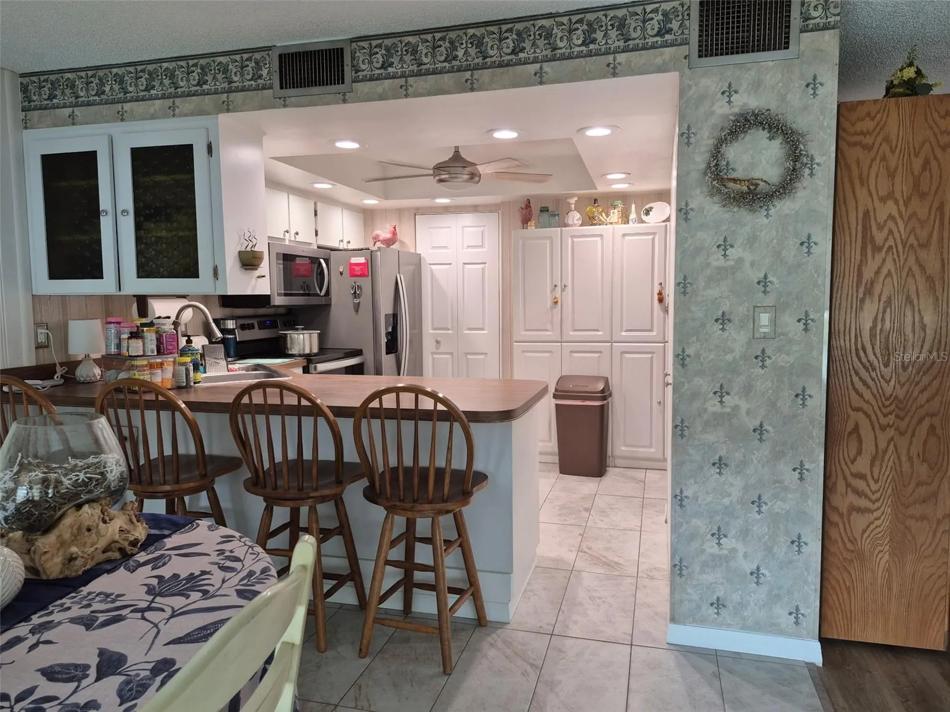 225 Country Club Drive Largo FL 33771