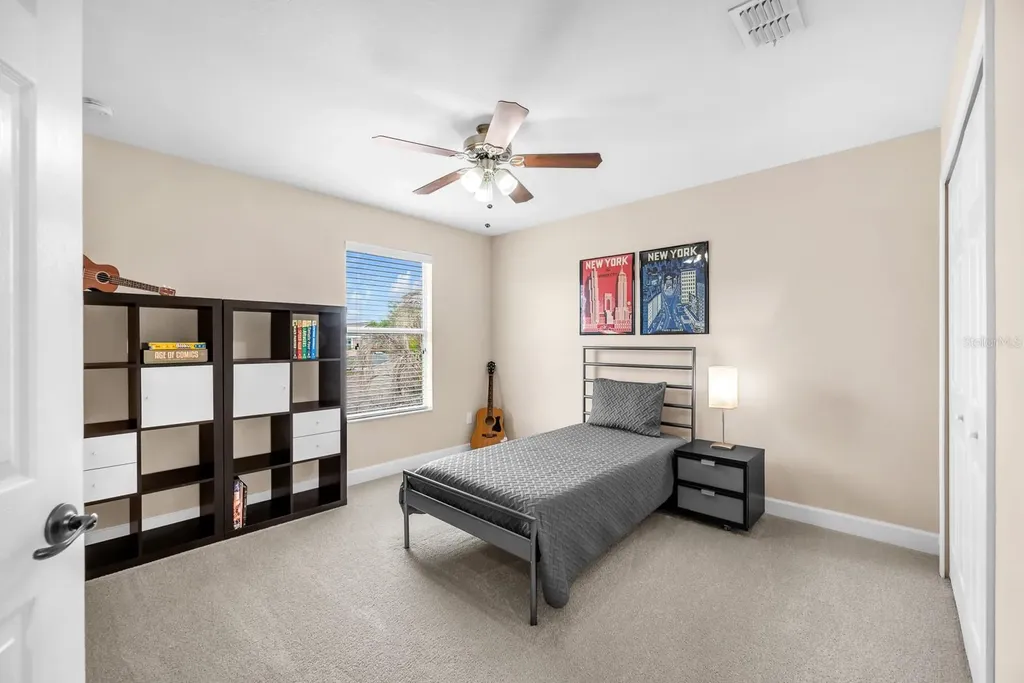 5945 Beaconpark Street Lithia FL 33547