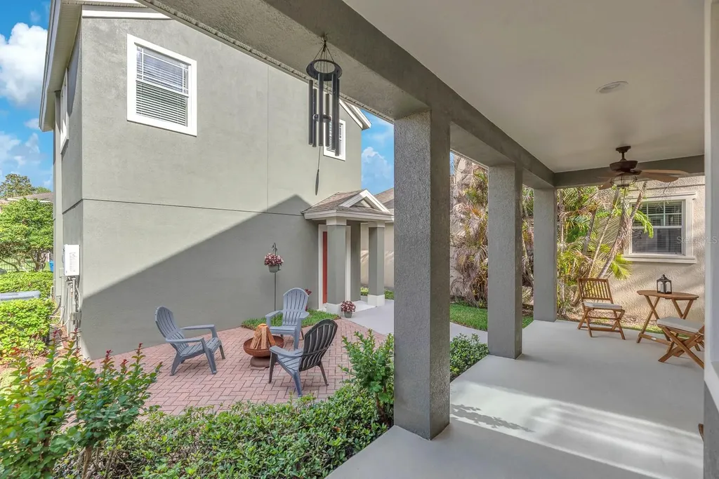 5945 Beaconpark Street Lithia FL 33547