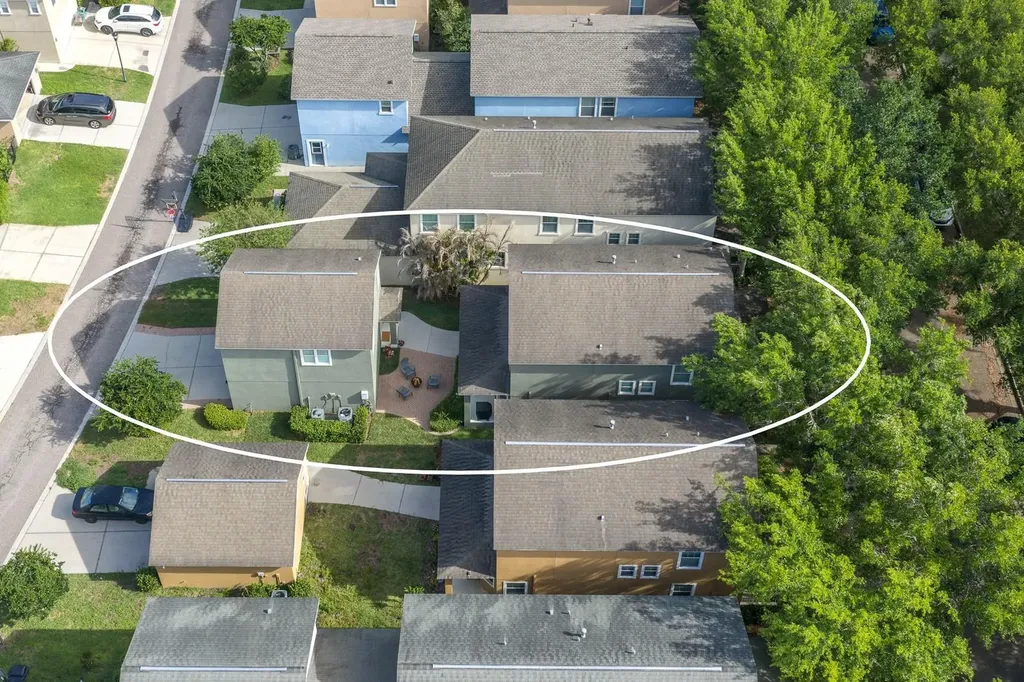 5945 Beaconpark Street Lithia FL 33547