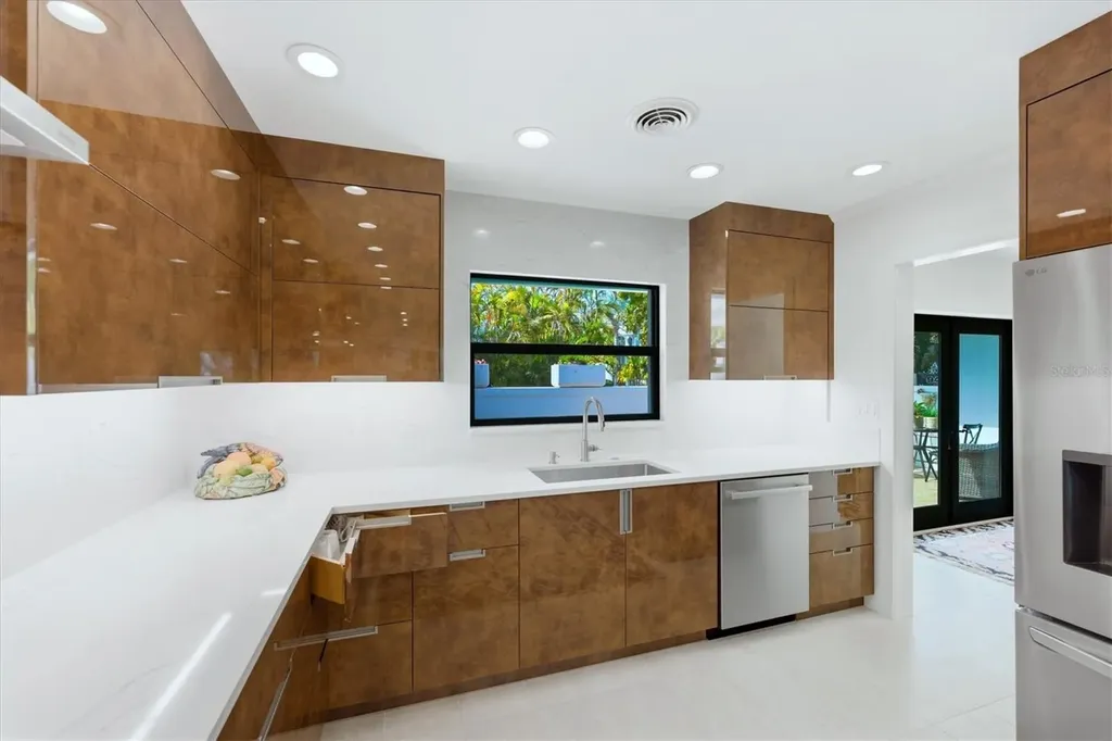 531 72nd Street Holmes Beach FL 34217
