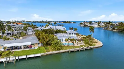 531 72nd Street Holmes Beach FL 34217