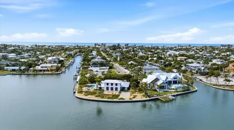 531 72nd Street Holmes Beach FL 34217