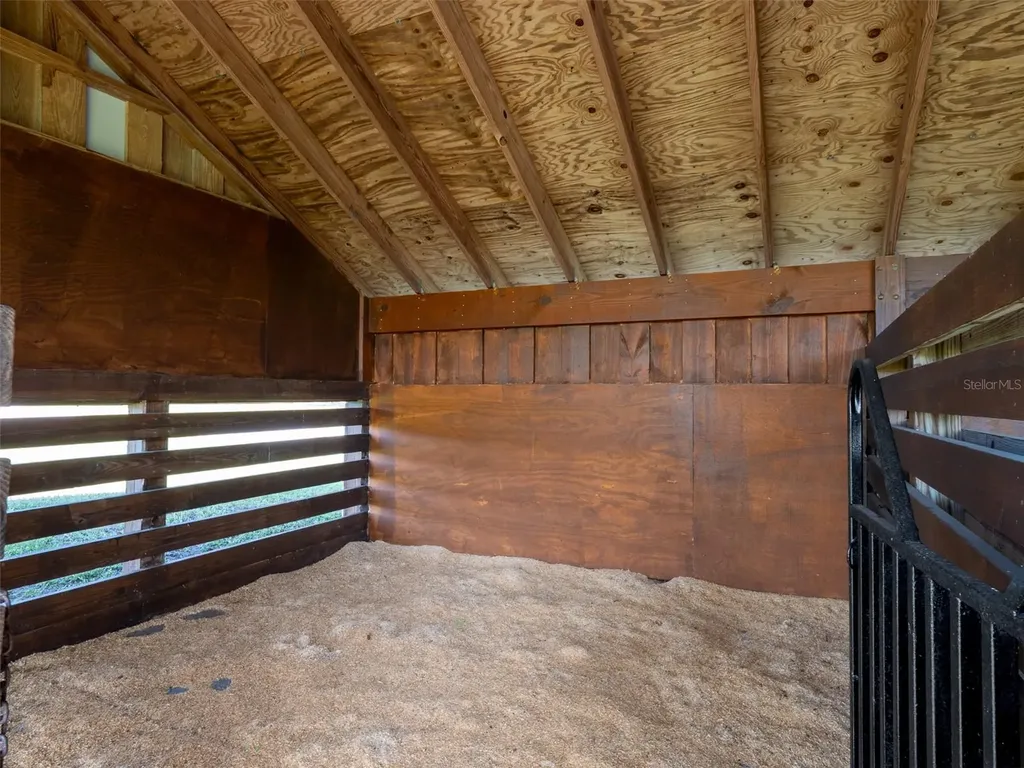 15157 NW 112th Place Road Morriston FL 32668