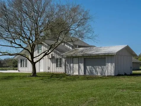 15157 NW 112th Place Road Morriston FL 32668