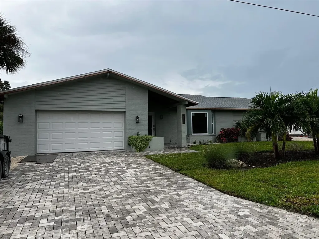403 28th Street Holmes Beach FL 34217