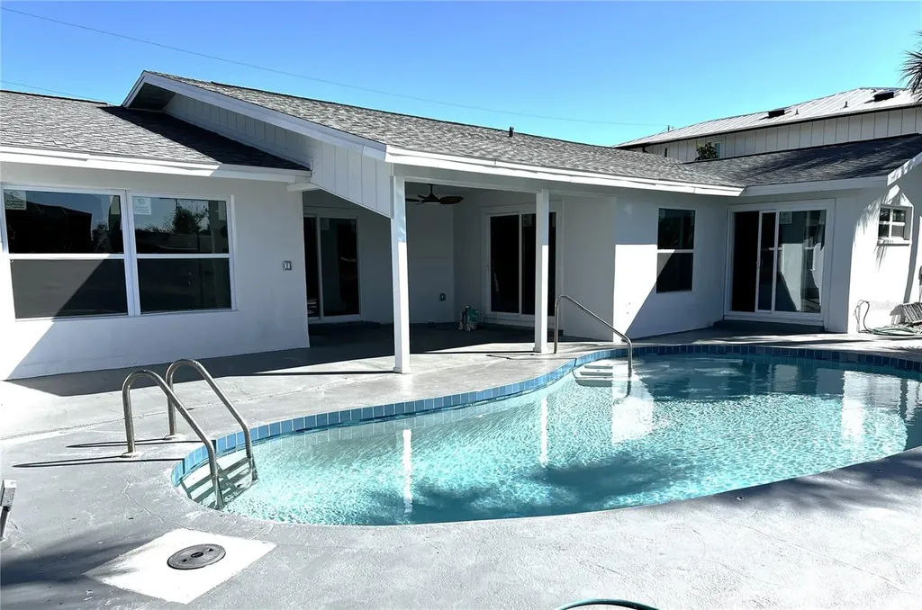 403 28th Street Holmes Beach FL 34217