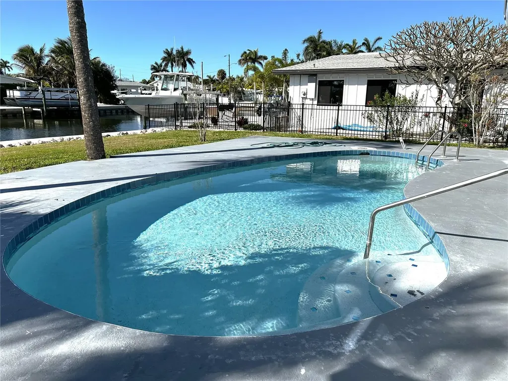 403 28th Street Holmes Beach FL 34217